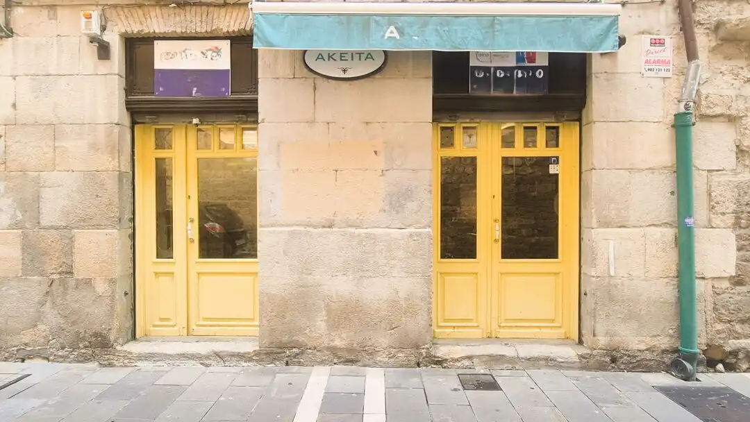 Local comercial de lloguer a Casco Antiguo, imagen 2
