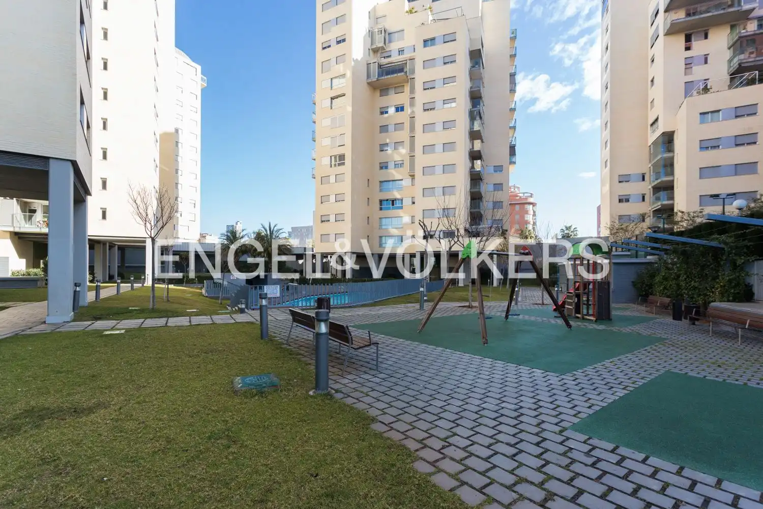 Terrace of Duplexes for sale in Valencia  with Air Conditioner, Heating and Private garden