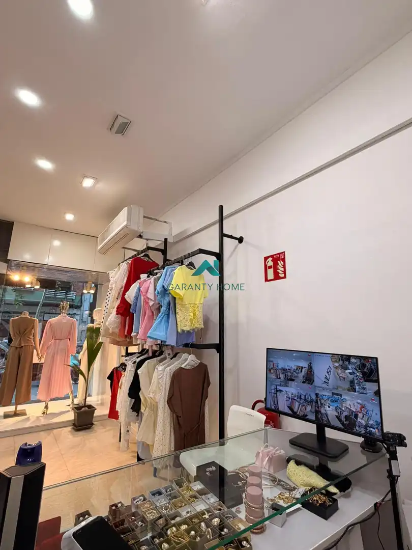 Local comercial en alquiler en Riu Sud, imagen 19