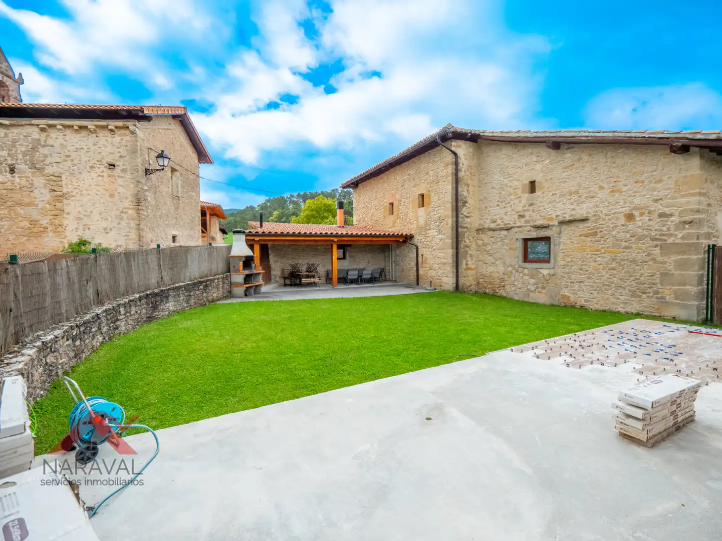 Terrassa de Casa o xalet en venda en Valdegovia / Gaubea amb Calefacció, Jardí privat i Terrassa