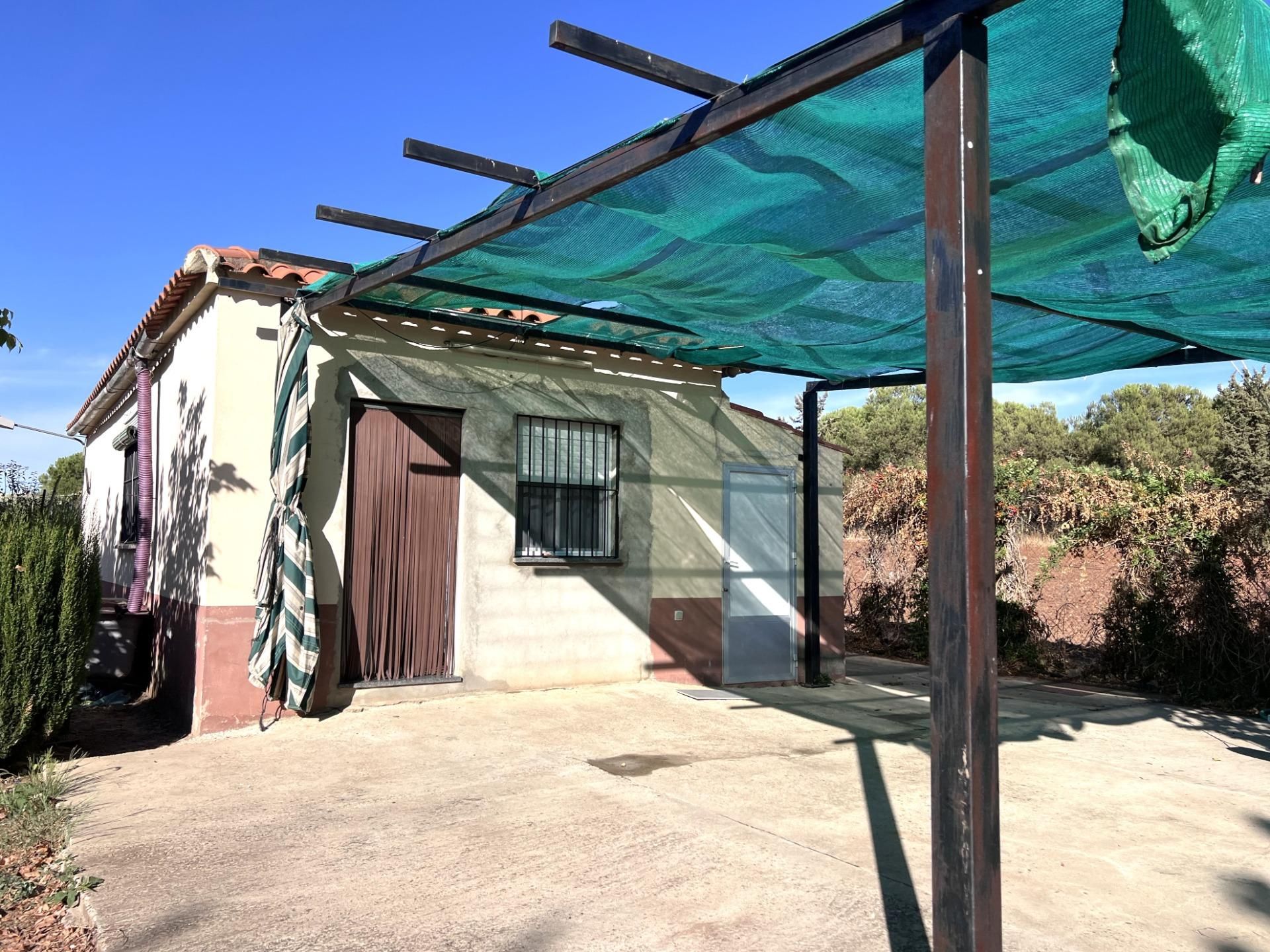 Vista exterior de Terreno en venta en Mengabril