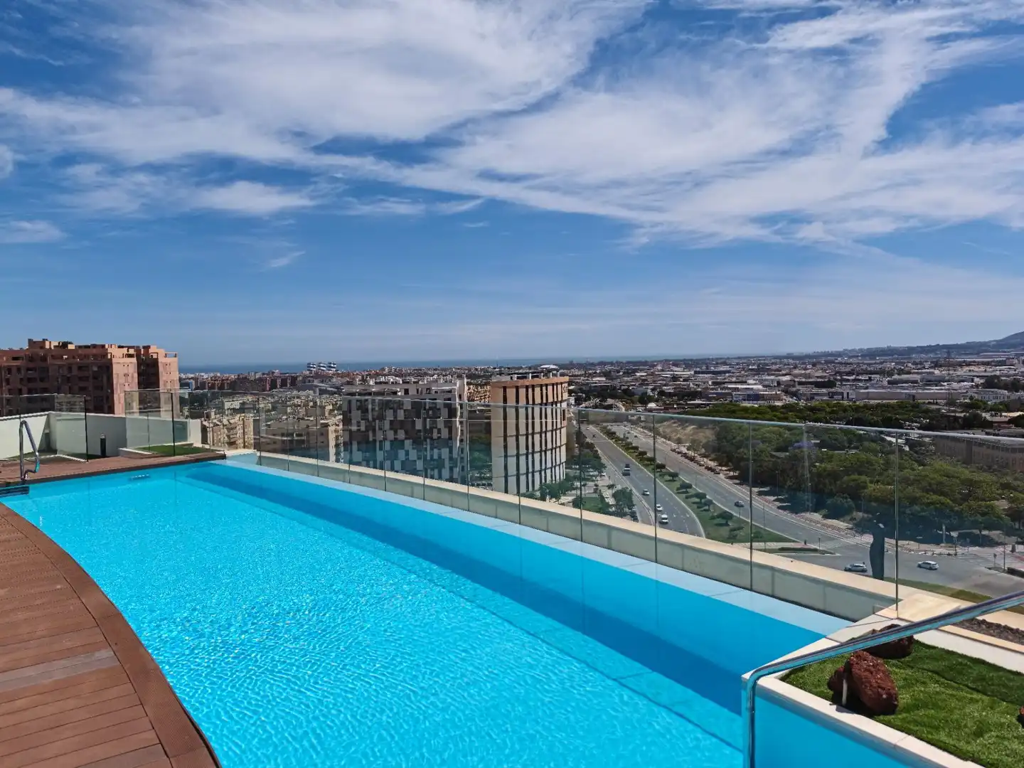 Piscina de Piso de alquiler en Málaga con Aire acondicionado, Calefacción y Terraza