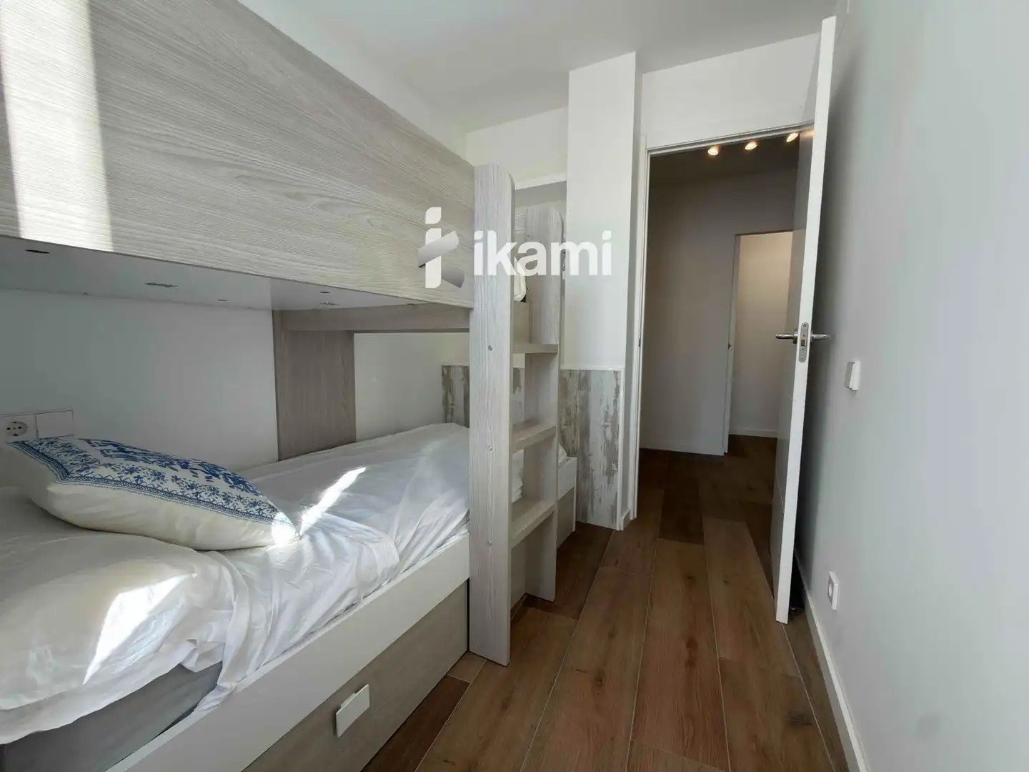 Bedroom of Duplexes for sale in Cadaqués  with Air Conditioner, Terrace and Storage room