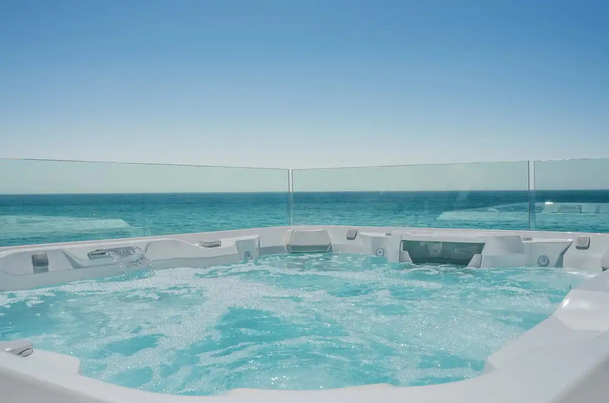 Piscina de Casa o xalet en venda en Marbella amb Aire condicionat, Jardí privat i Terrassa