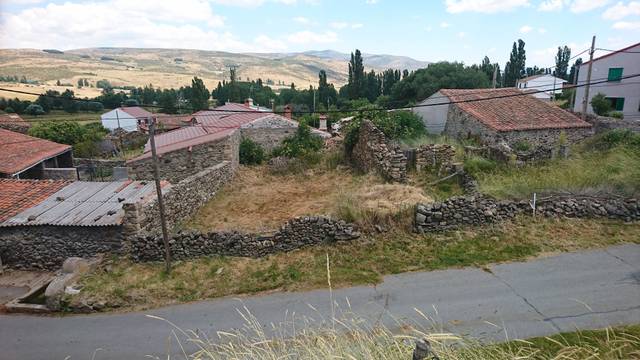 Terreno residencial en Venta en Calle la Princesa, 52 en San Martín de la Vega del Alberche