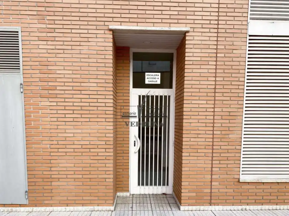 Pis de lloguer a Calle de Ramón Pignatelli, Plaza de Toros