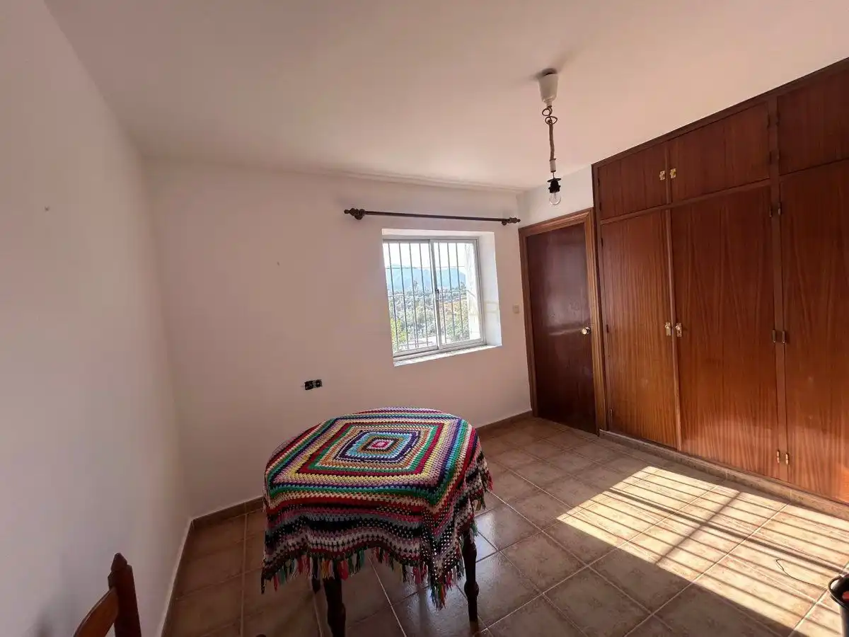 Dormitori de Casa o xalet en venda en Álora amb Calefacció, Terrassa i Traster