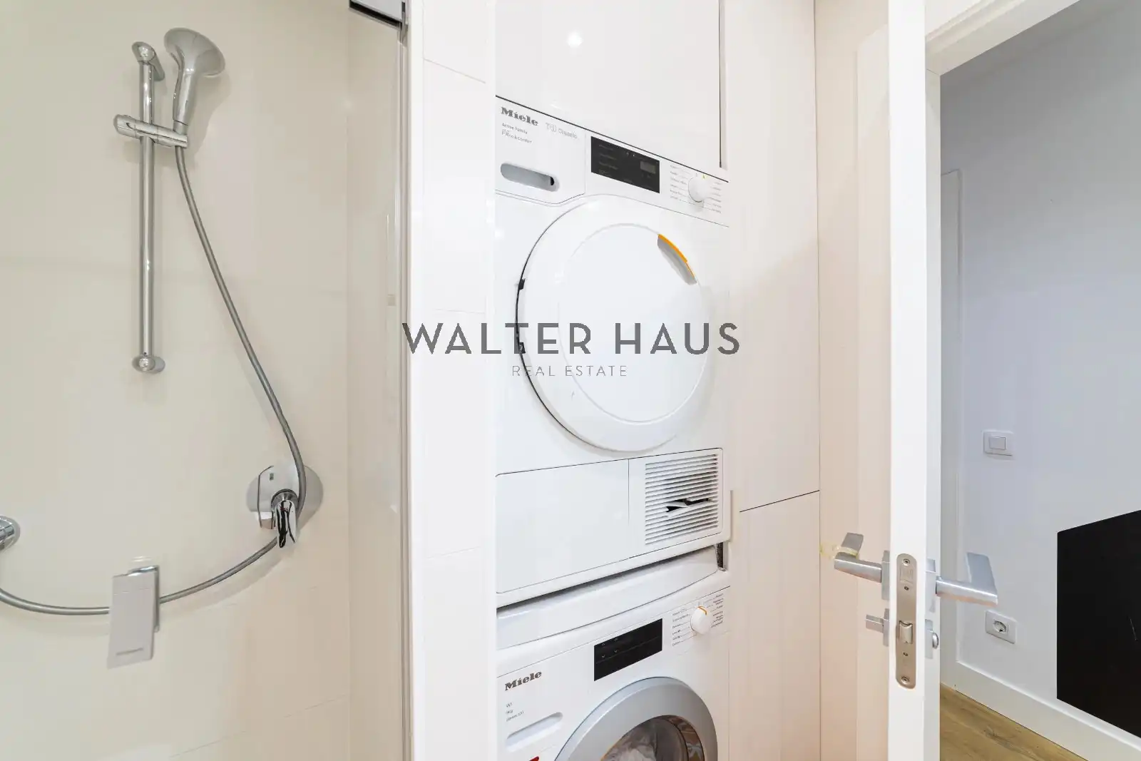 Baño de Piso en venta en Madrid con Aire acondicionado, Calefacción y Trastero