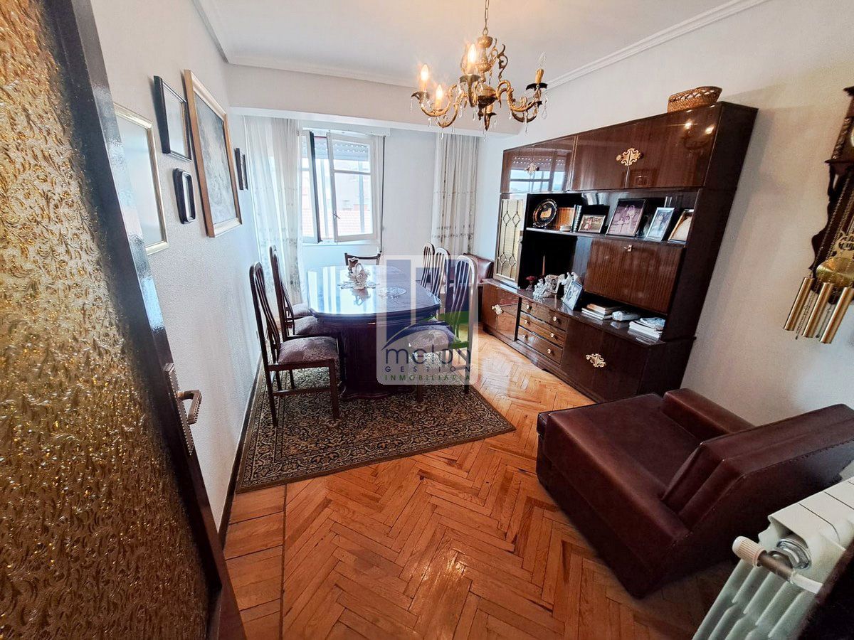 Sala d'estar de Pis en venda en Burgos Capital