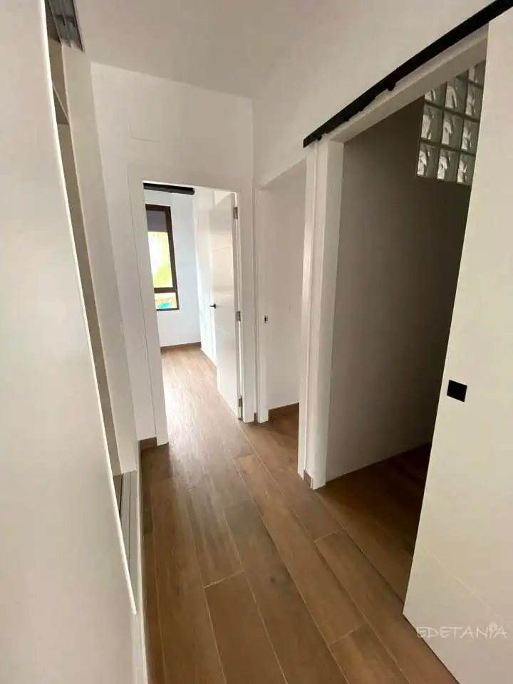 Wohnung zur Miete in Moncada mit Terrasse und Möbliert