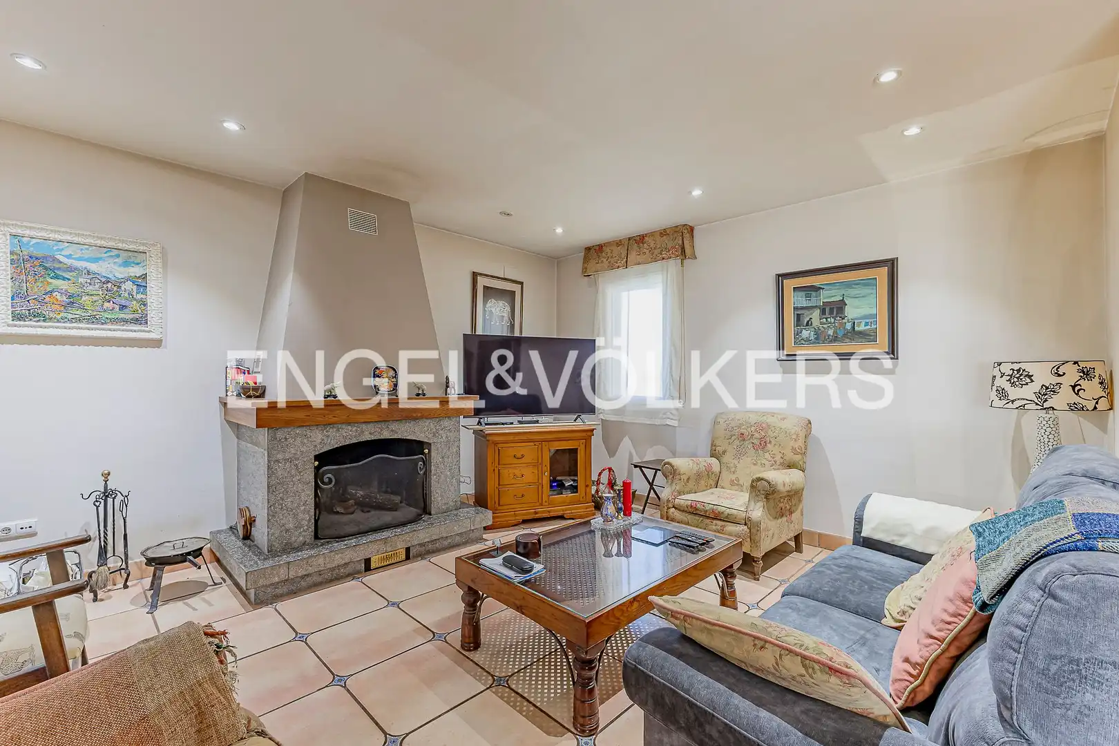 Sala de estar de Casa o chalet en venta en Sant Fruitós de Bages con Aire acondicionado, Calefacción y Jardín privado