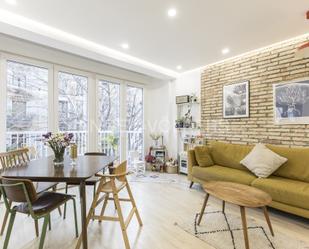 Sala d'estar de Apartament en venda en  Barcelona Capital amb Aire condicionat, Calefacció i Parquet