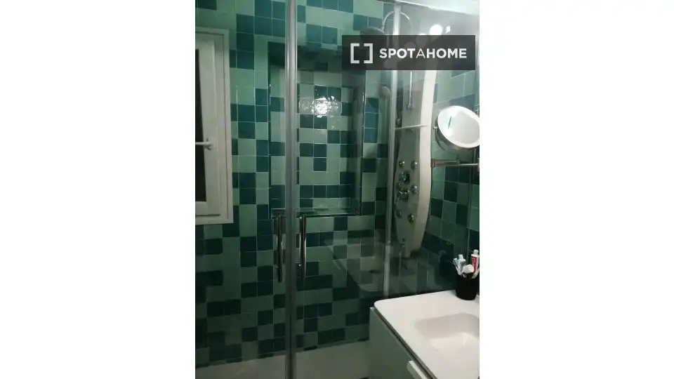 Habitació a Sevilla, Sevilla