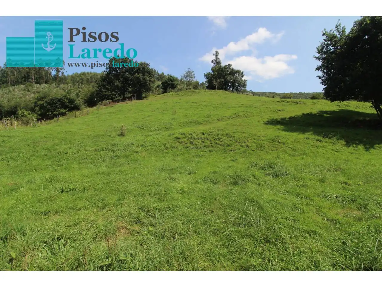 Residential land for sale in Calle Barrio La Barcena, imagen 2