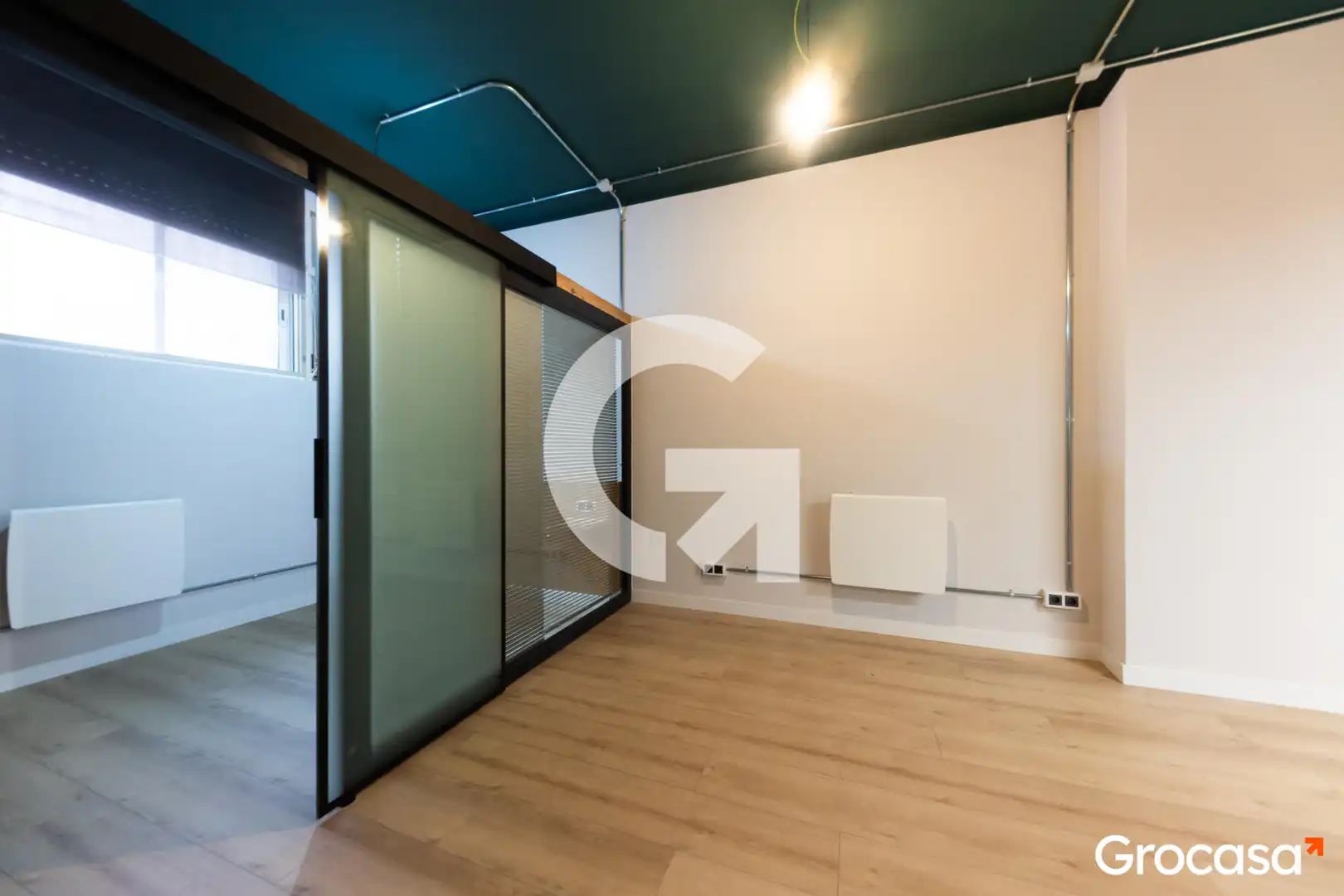 Flat for sale in Barcelona  with Heating, Oven and Washing machine