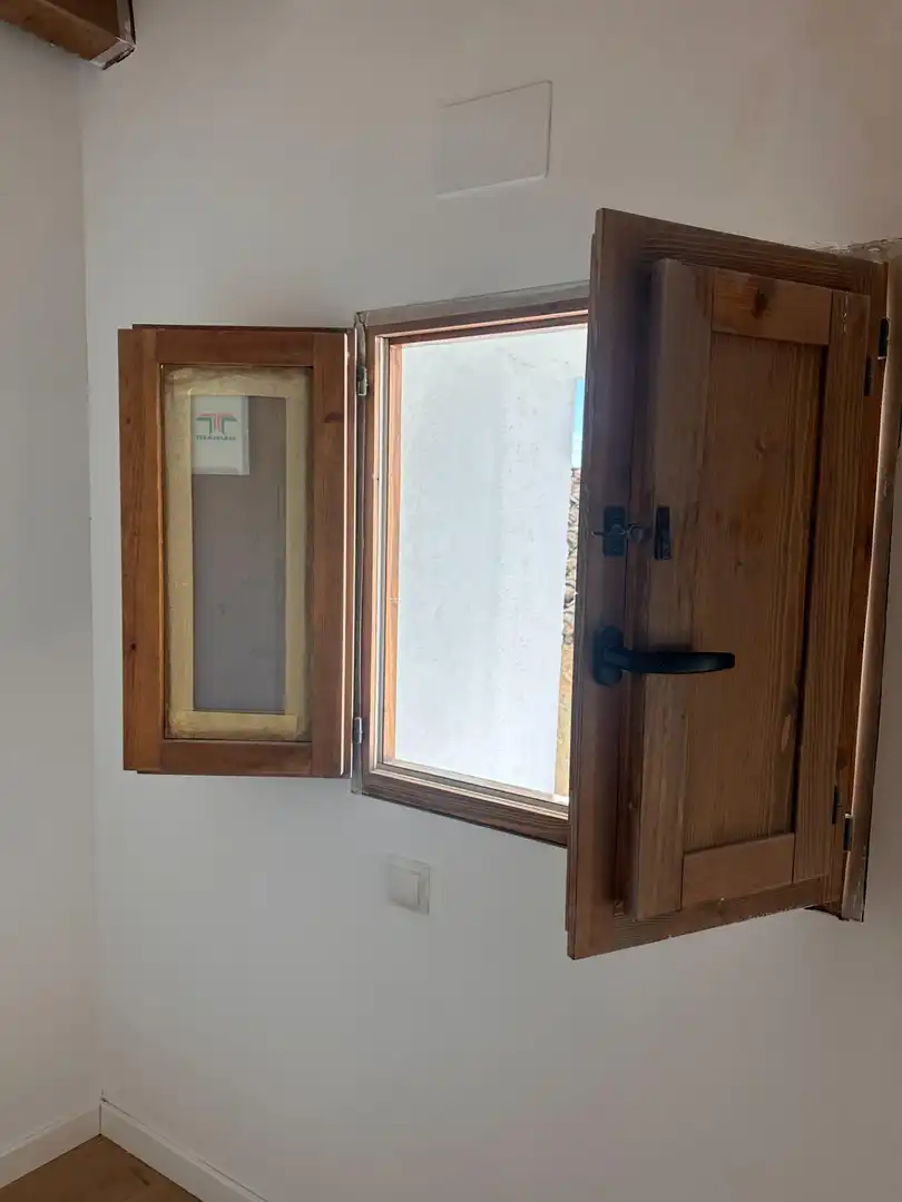 Houses for sale in El Hoyo de Pinares   with Terrace, Storage room and Balcony