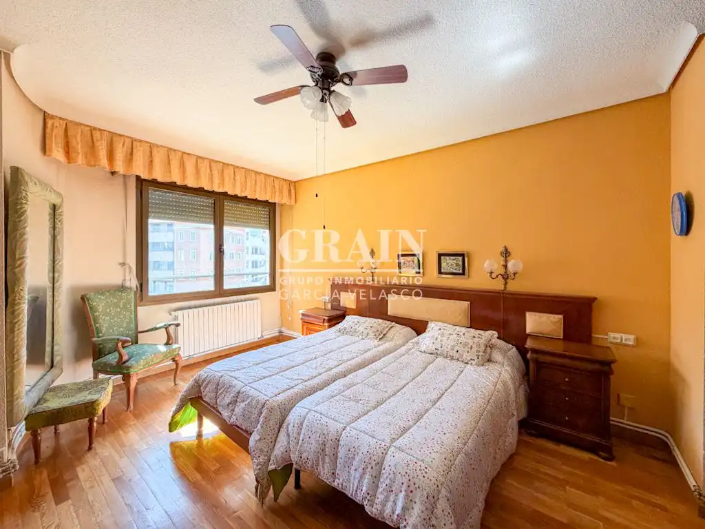 Habitación de Piso en venta en Albacete con Calefacción y Parquet