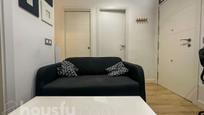 Living room of Flat for sale in  Madrid Capital  with Parquet flooring and Furnished