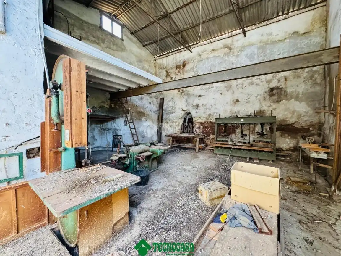 Casa adosada en venta en Montoro