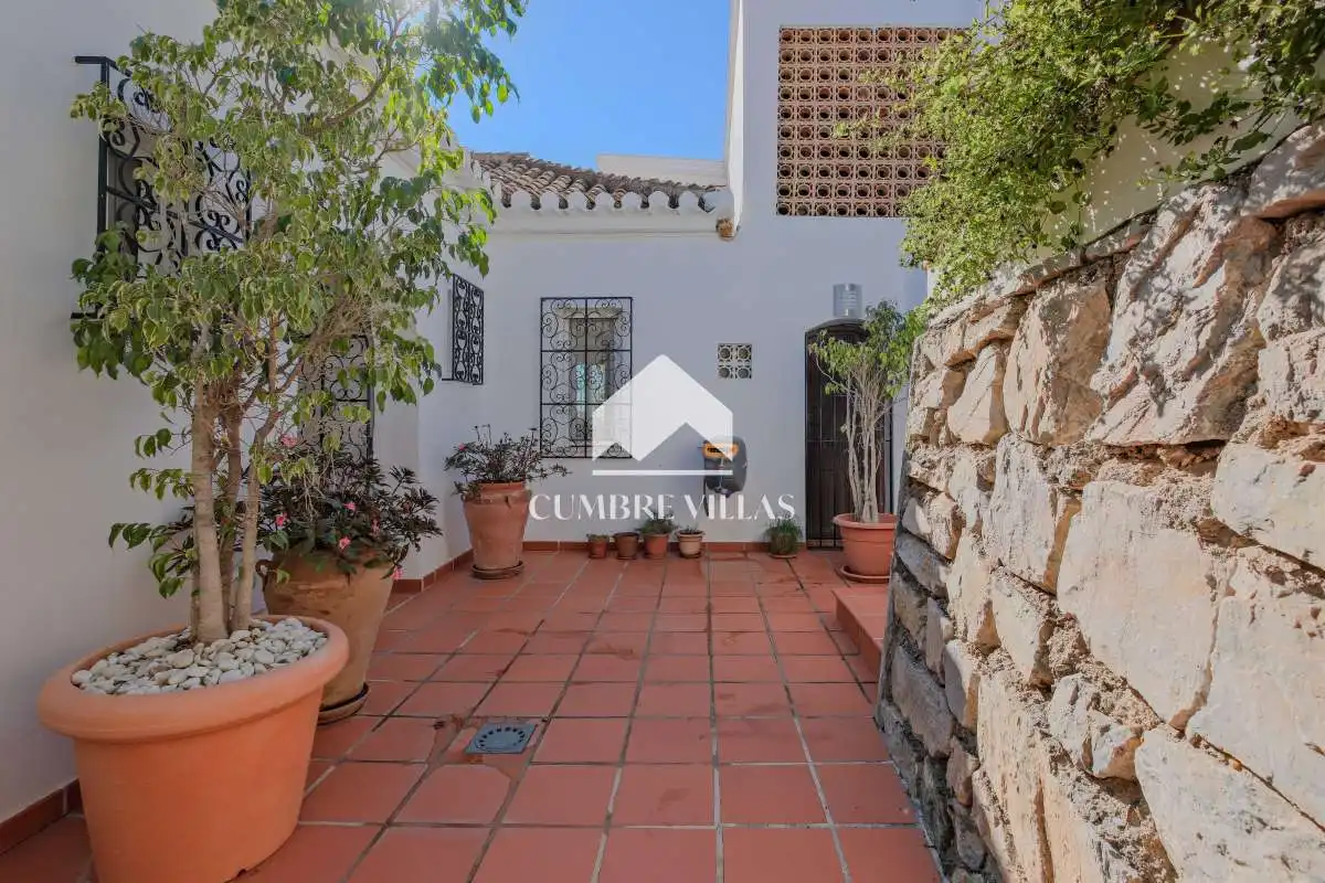 Terrassa de Casa o xalet en venda en Almuñécar amb Jardí privat, Terrassa i Traster