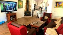 Sala d'estar de Casa o xalet en venda en La Nucia amb Aire condicionat, Terrassa i Piscina