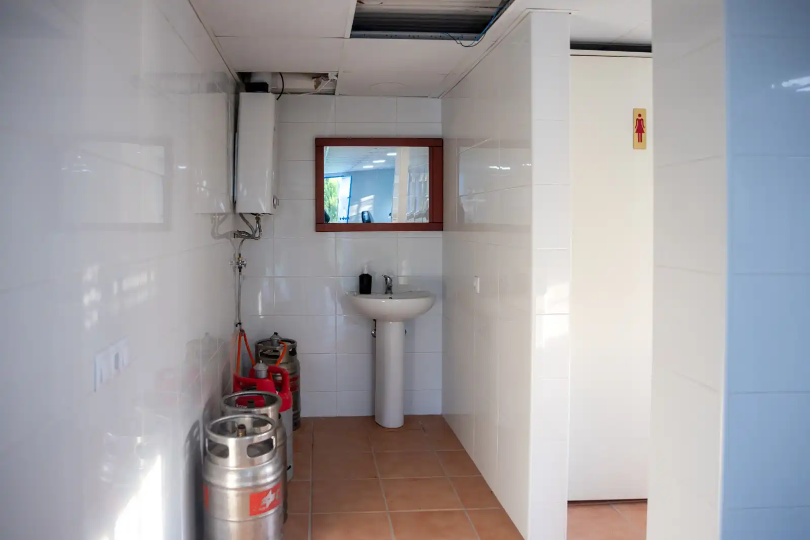Baño de Finca rústica en venta en Jerez de la Frontera con Jardín privado