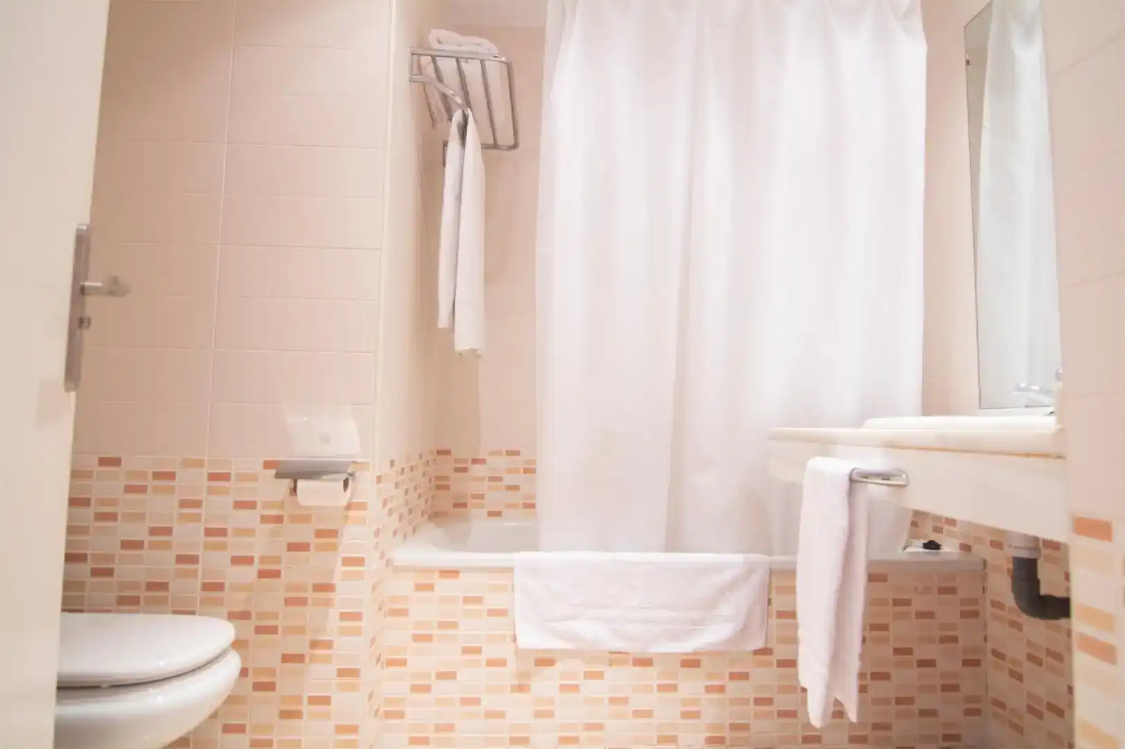 Bathroom of Study for sale in El Puerto de Santa María  with Air Conditioner