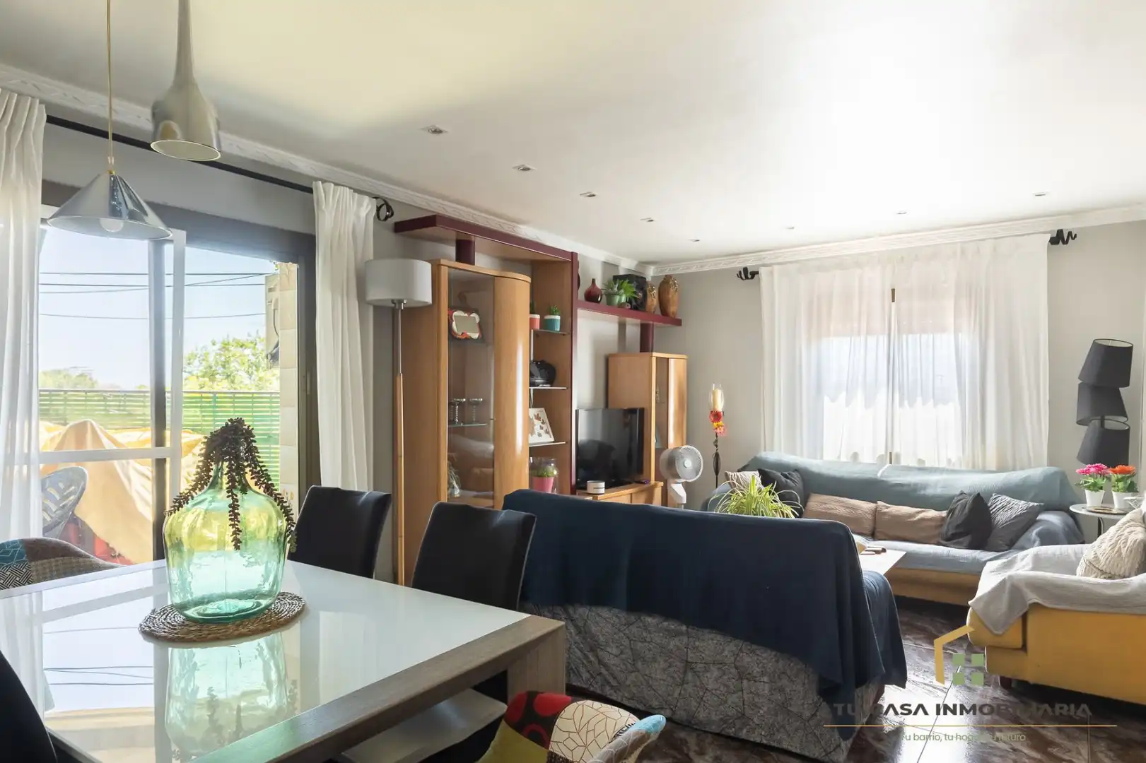 Living room of Flat for sale in Badalona  with Air Conditioner, Heating and Terrace