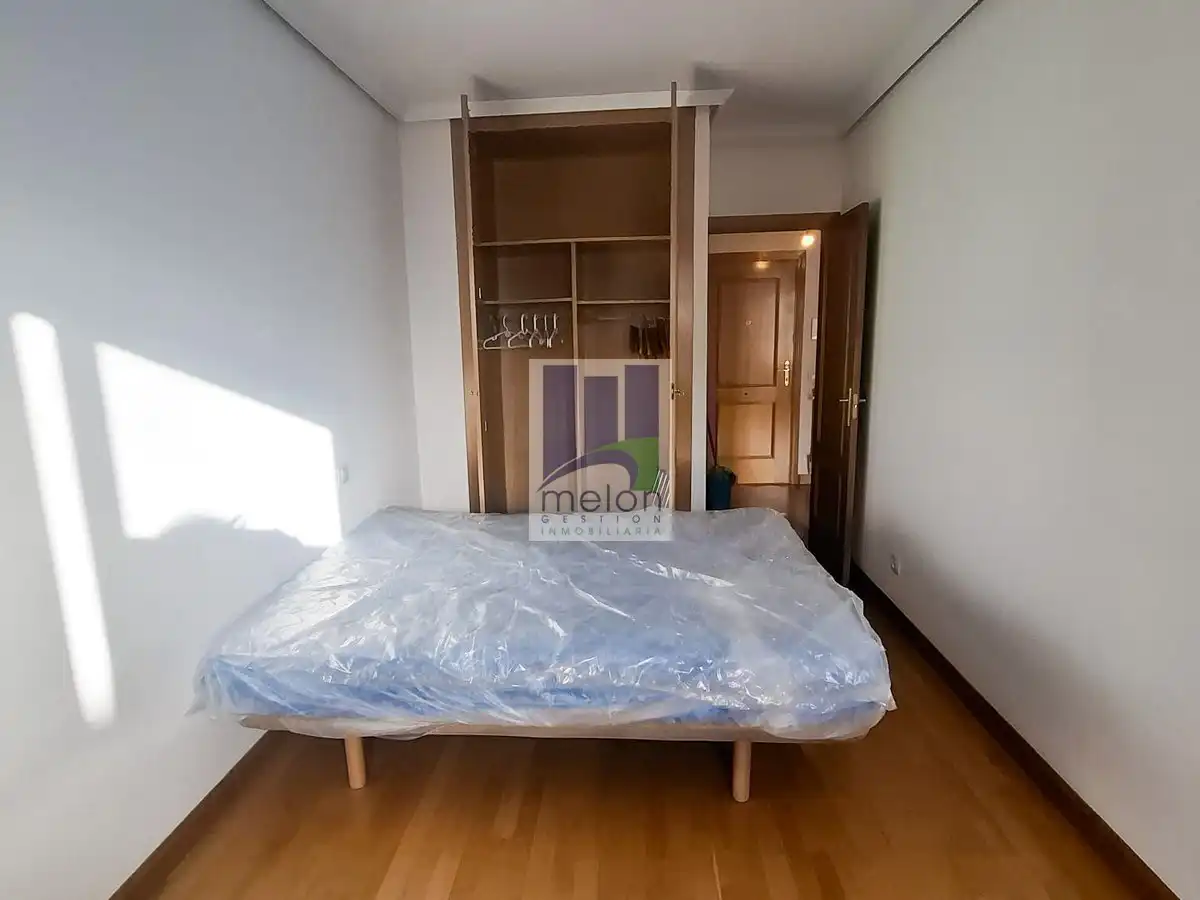 Dormitori de Pis en venda en Burgos amb Traster