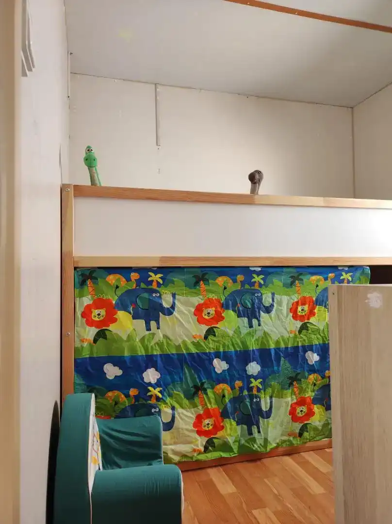 Habitación de Apartamento en venta en Felix con Amueblado, Microondas y TV