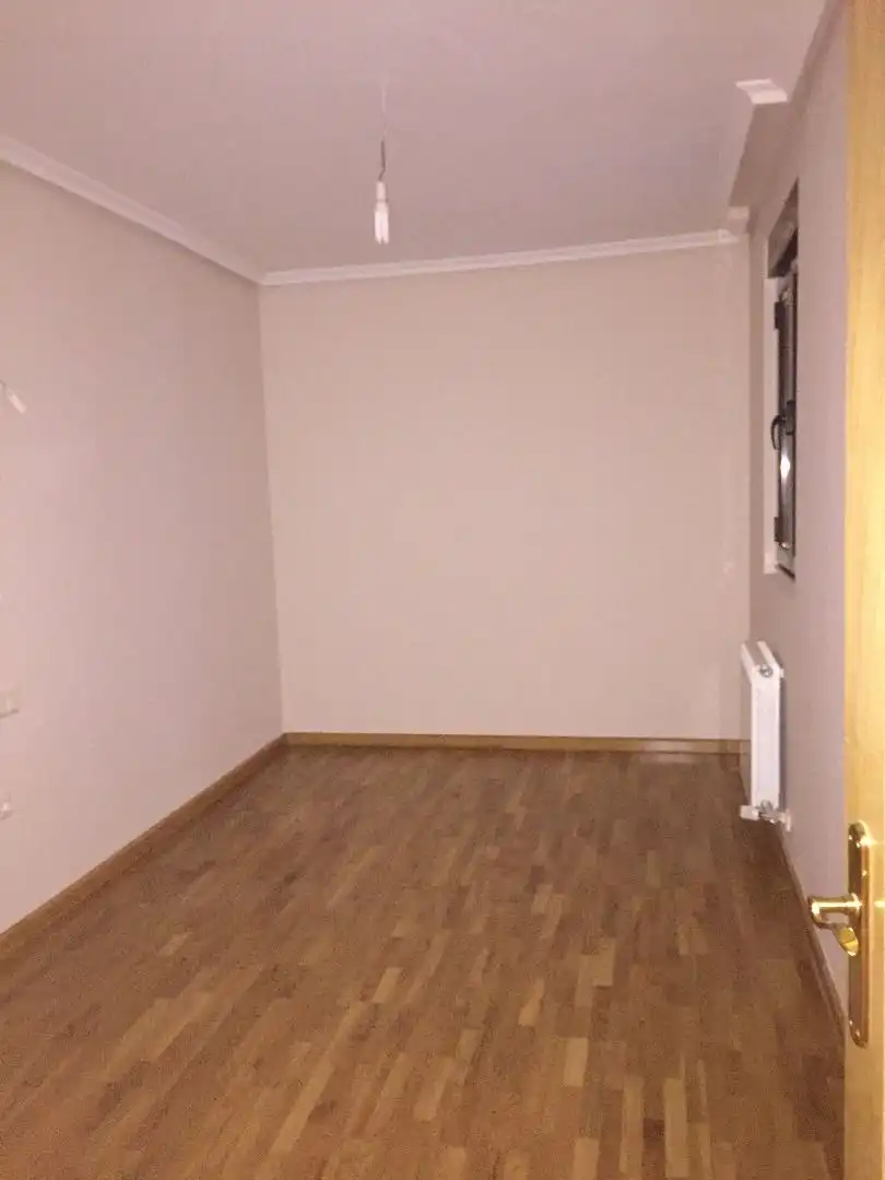 Habitación de Piso en venta en Benavente con Amueblado