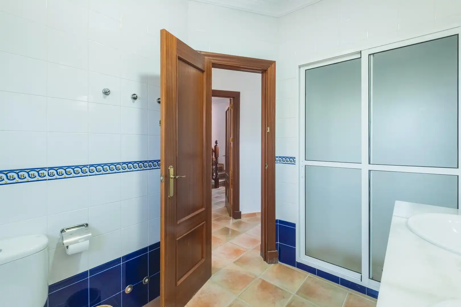 Bathroom of Country homes for sale in Barbate  with Private garden, Terrace and Storage room
