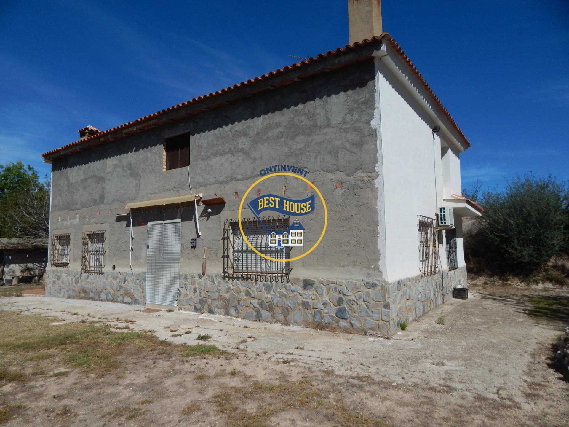 Exterior view of House or chalet for sale in Agullent  with Air Conditioner, Heating and Private garden