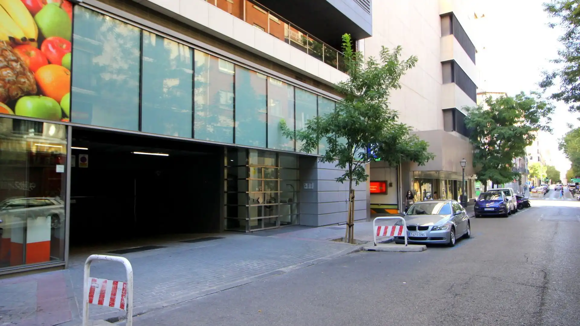 Vista exterior de Garaje en venta en  Madrid Capital