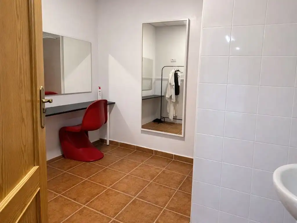 Baño de Local en venta en Catral con Aire acondicionado