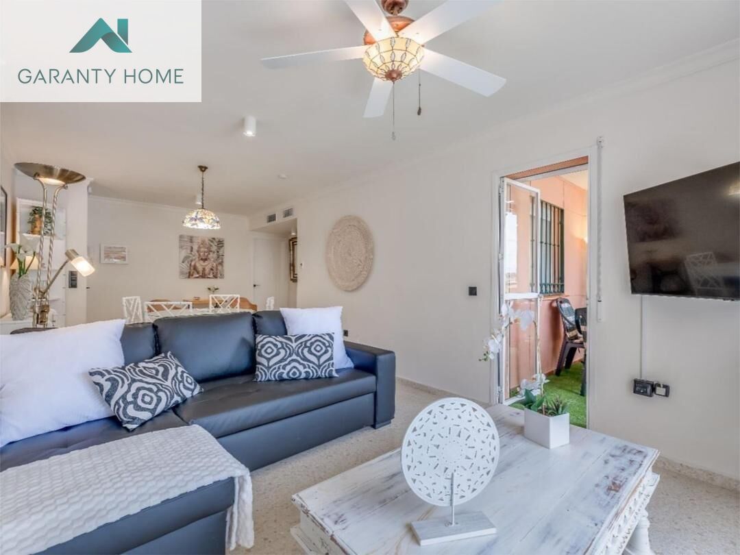 Living room of Flat to rent in Torremolinos  with Air Conditioner, Heating and Private garden