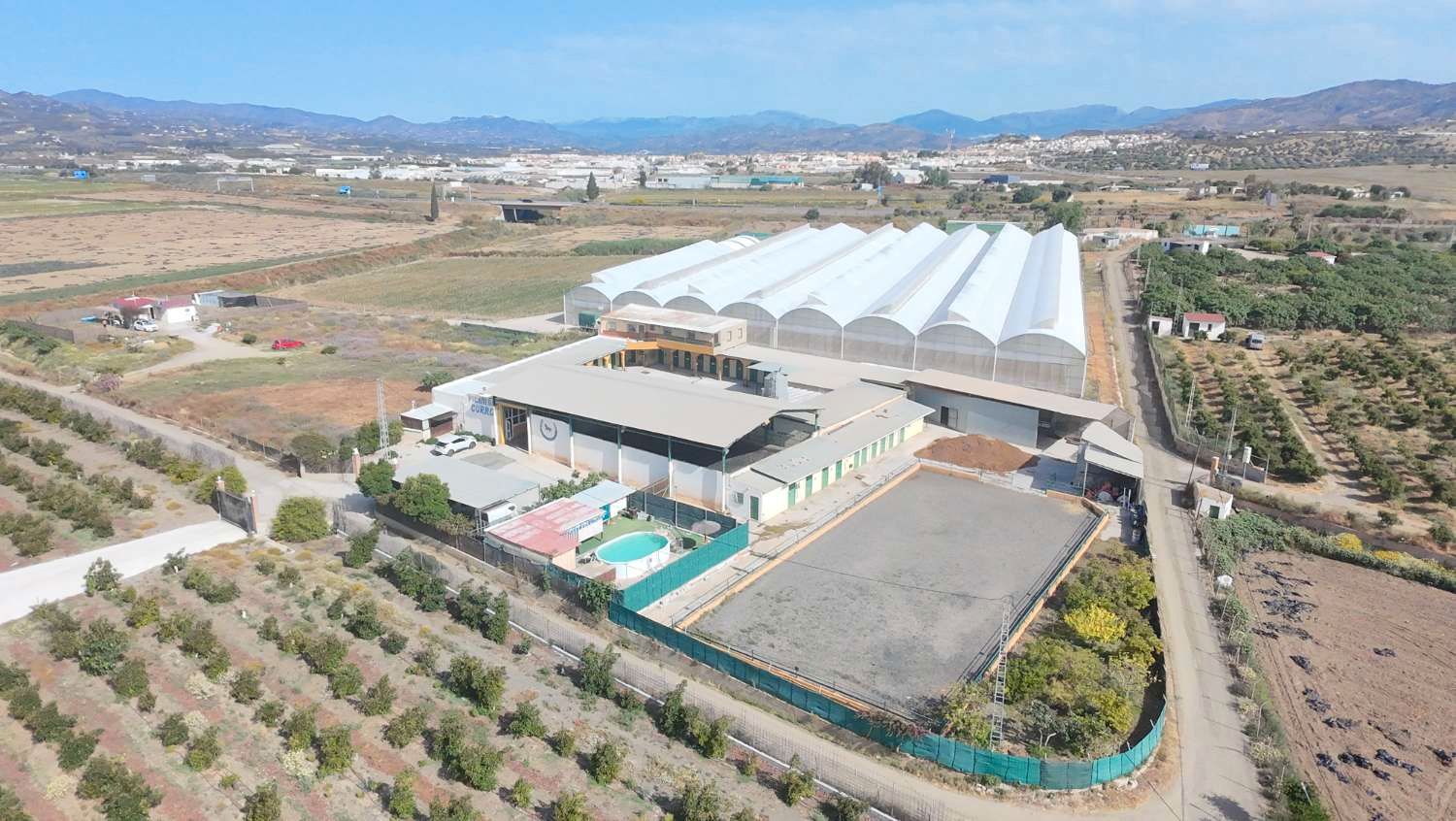 Exterior view of Country house for sale in Vélez-Málaga  with Air Conditioner, Terrace and Storage room