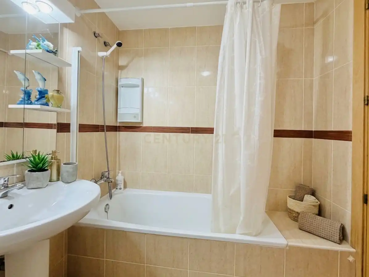 Apartamento con piscina en venta en Almerimar, imagen 15
