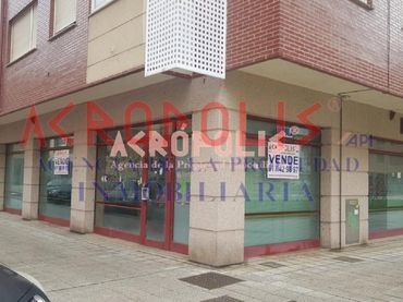 Local comercial en venda a Calle la Puentecilla