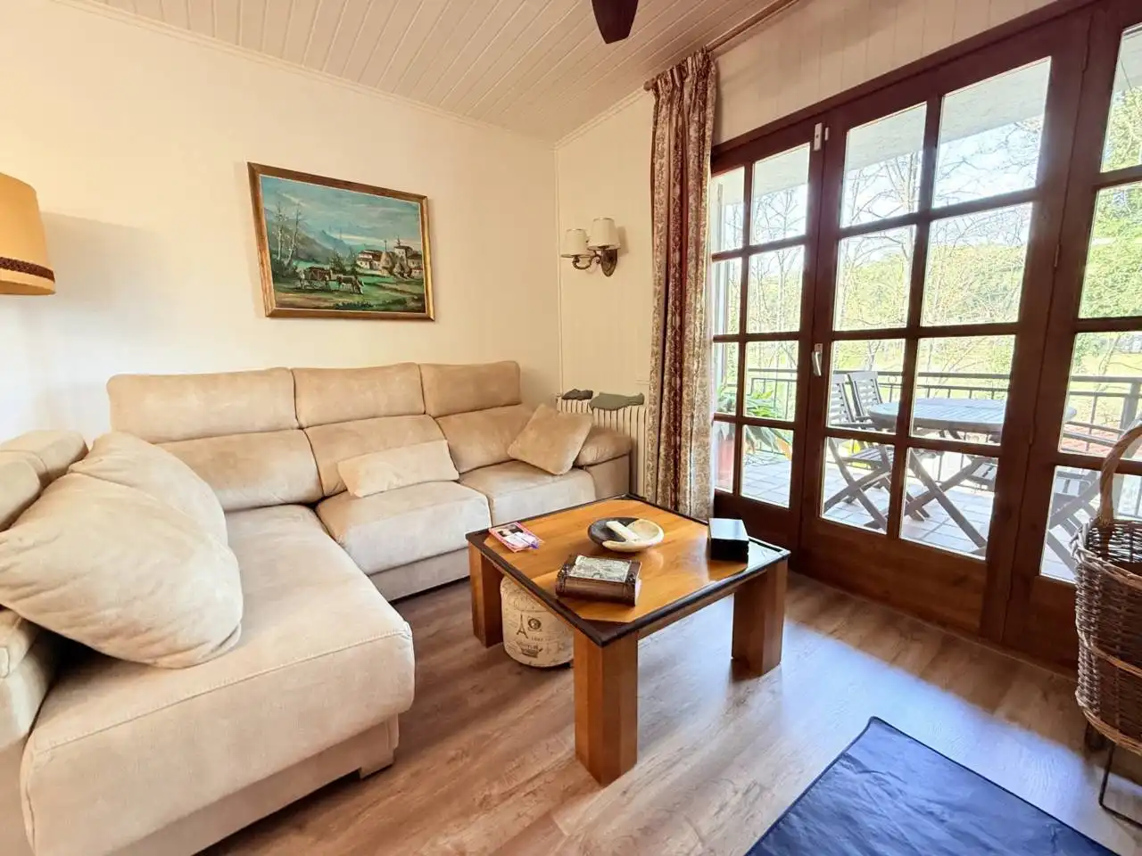 Living room of Houses for sale in Riells i Viabrea  with Air Conditioner, Heating and Private garden