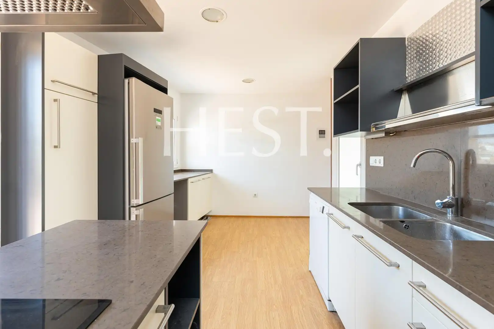 Penthouse with lift for sale in Carrer Turó de Monterols, imagen 17