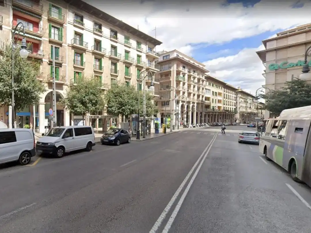 Außenansicht von Geschaftsraum zur Miete in  Palma de Mallorca mit Klimaanlage