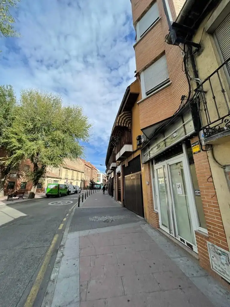Außenansicht von Büro zum Verkauf in Getafe mit Klimaanlage
