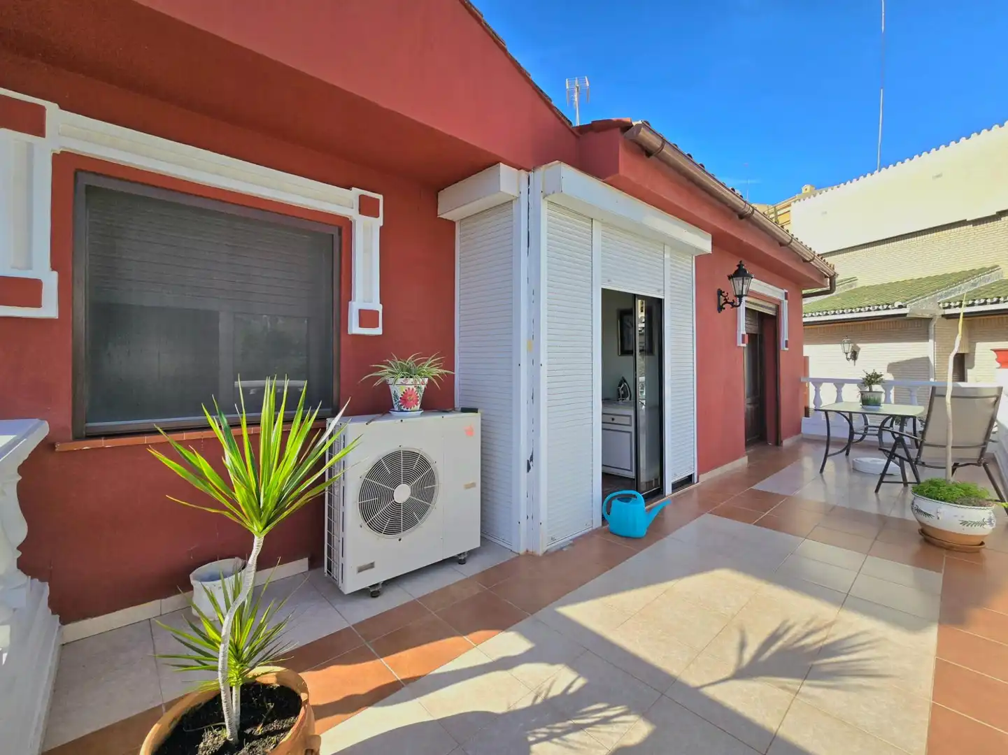 Exterior view of Houses for sale in Málaga