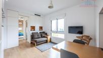 Living room of Flat to rent in  Madrid Capital  with Air Conditioner