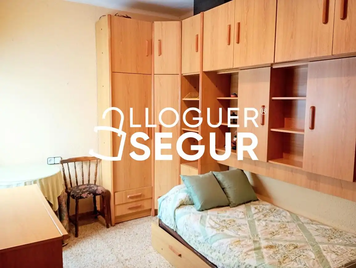 Schlafzimmer von Dachboden zur Miete in El Prat de Llobregat mit Heizung, Terrasse und Möbliert