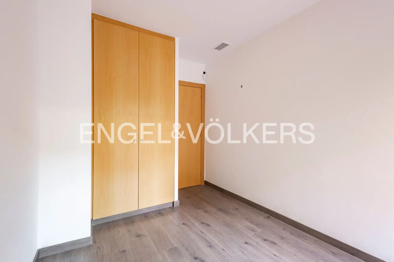 Apartments for sale in Sant Cugat del Vallès  with Air Conditioner, Heating and Private garden