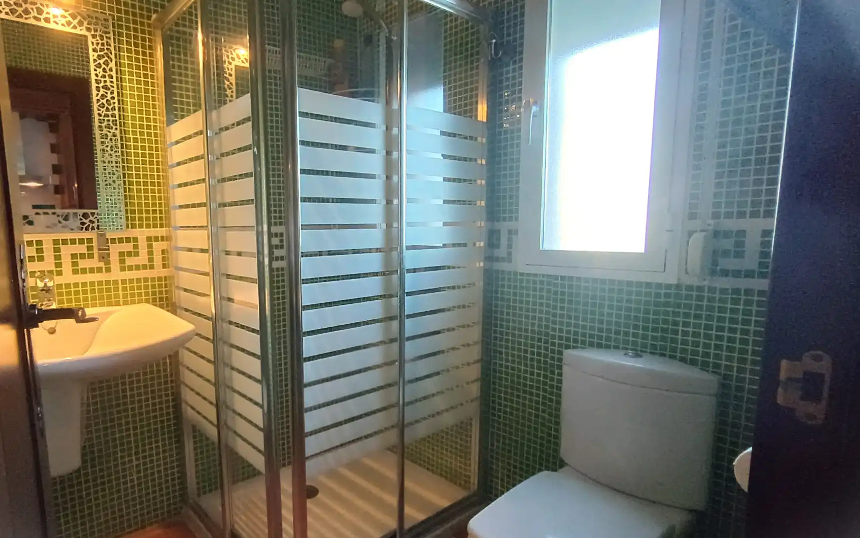 Baño de Finca rústica en venta en Estepona con Aire acondicionado, Calefacción y Jardín privado
