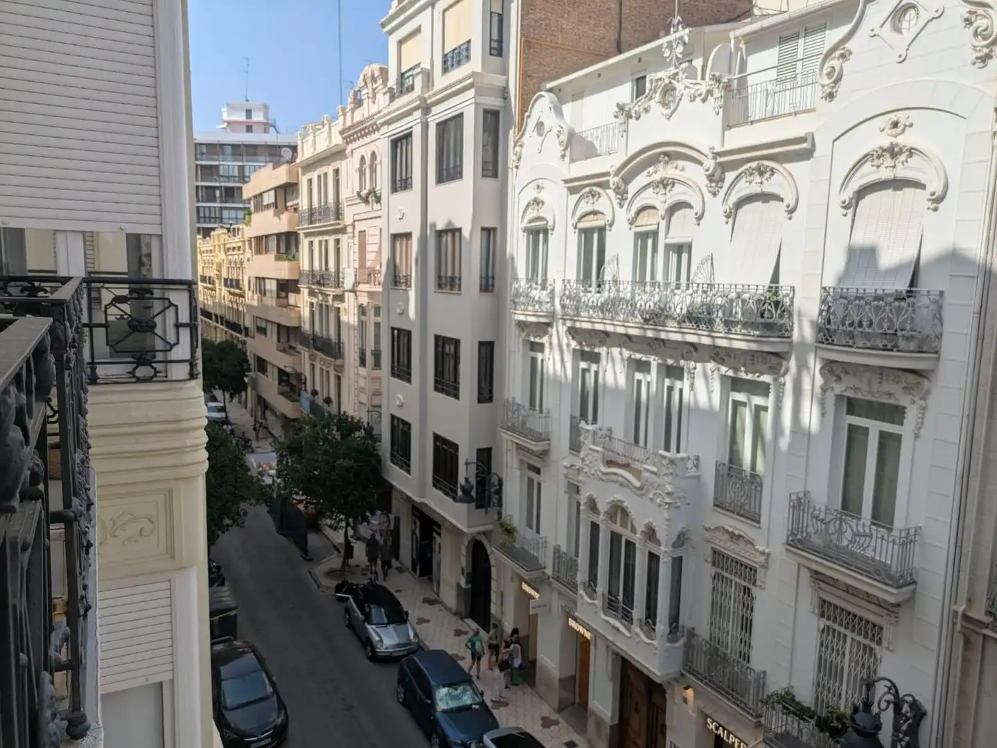 Vista exterior de Piso de alquiler en Valencia con Balcón