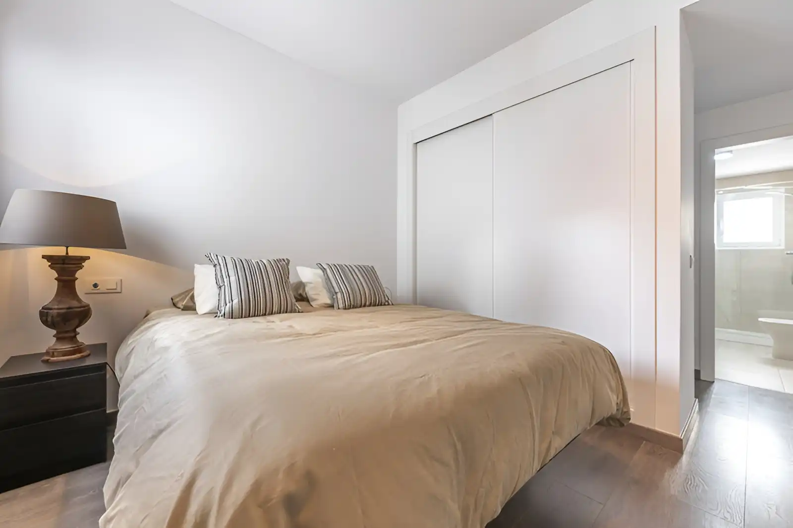 Apartament amb piscina en venda a Estepona Pueblo, imagen 17
